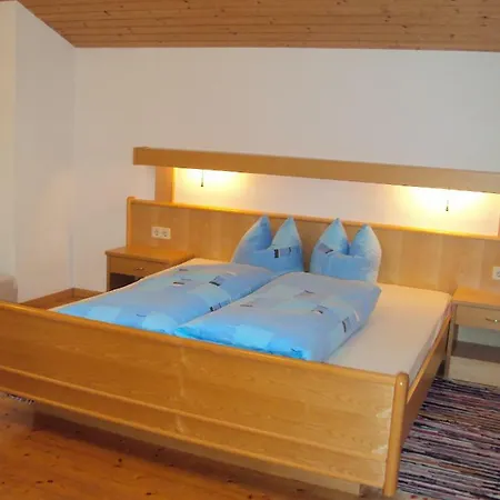Haus Neururer Apartment